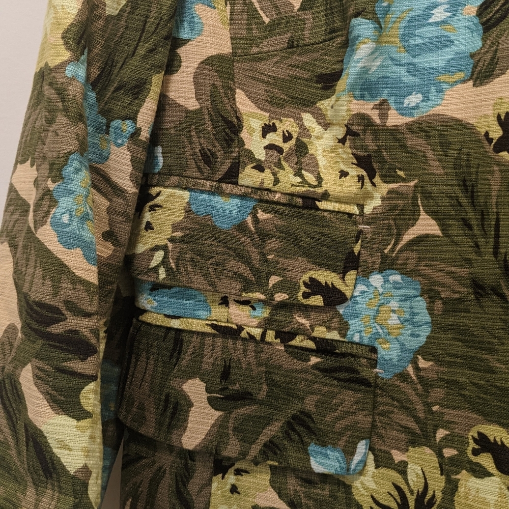 Jacket - Picture 3 of 5